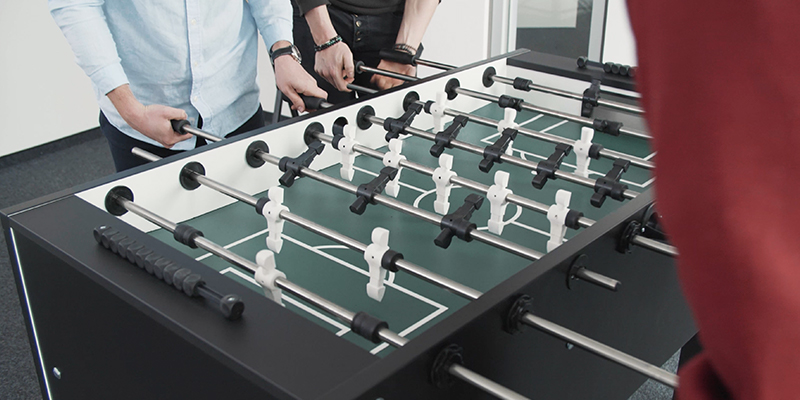 Der Kicker im Münchner Büro von RED.